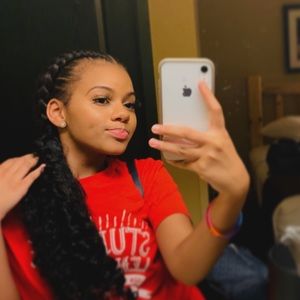 Meet your Posher, Emerson